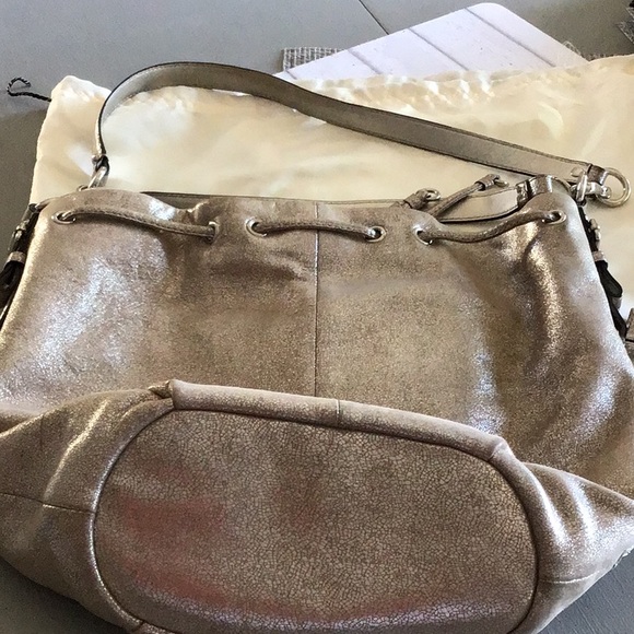 Coach leather purse - Picture 2 of 6